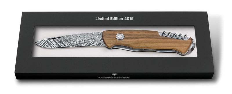 Victorinox Ranger Wood, 130mm, Damast Steel, Brown Knife
