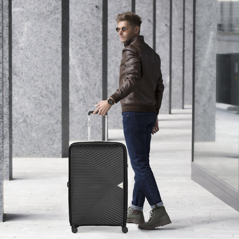Wenger, Ultra-Lite Large Hardside Check-In Luggage, 112 Liters, Black, Travel Suitcase, Swiss Designed