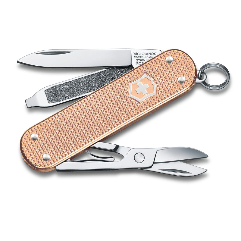 Victorinox Swiss Army Knife - FRESH. STYLISH. COLORFUL SWISS CLASSICS - 5 Function, Multitool with a Pair of Scissors in Alox Scales - Fresh Peach, 58 mm