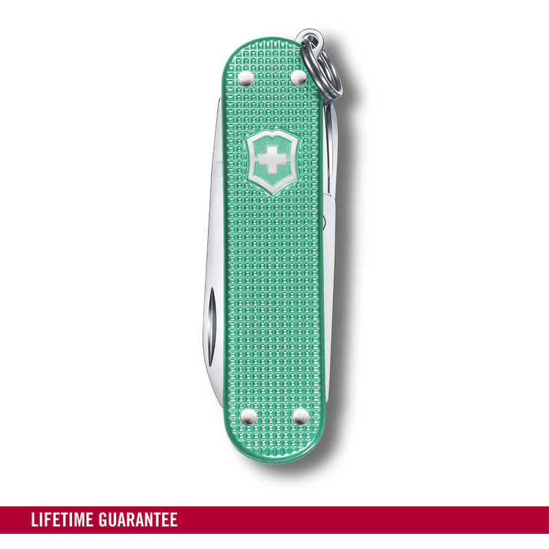 Victorinox Swiss Army Knife -SWISS CLASSICS - 5 Function, Multitool with a Pair of Scissors in Alox Scales - Minty Mint, 58 mm