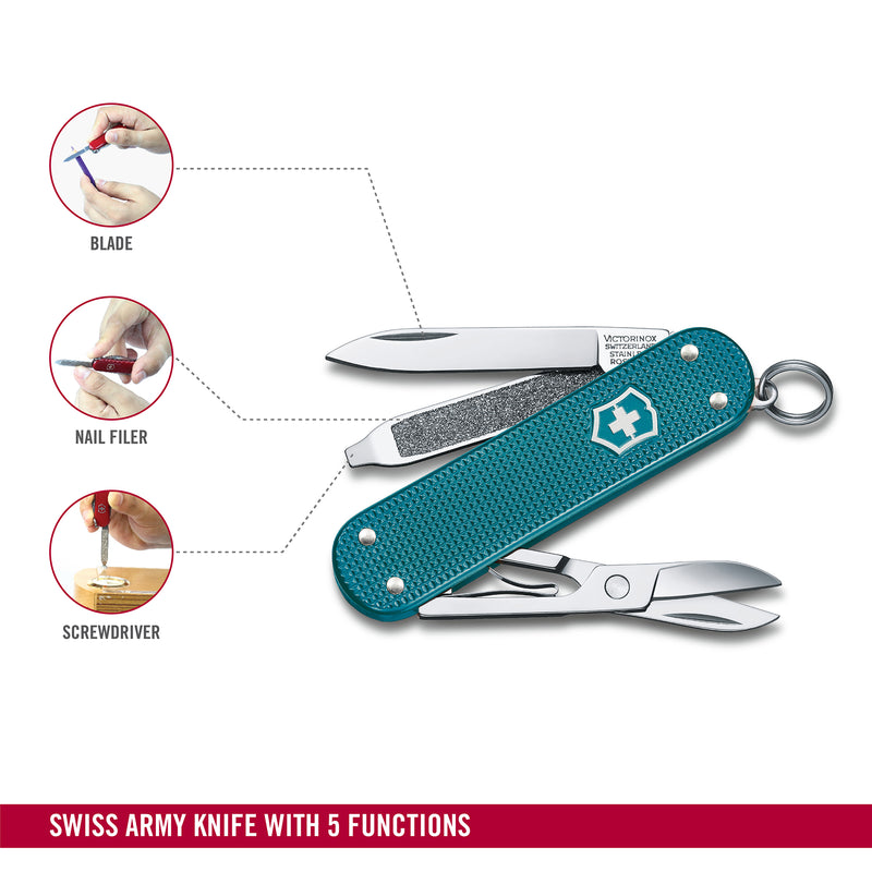 Victorinox Swiss Army Knife - SWISS CLASSICS - 5 Function, Multitool with a Pair of Scissors in Alox Scales - Wild Jungle, 58 mm