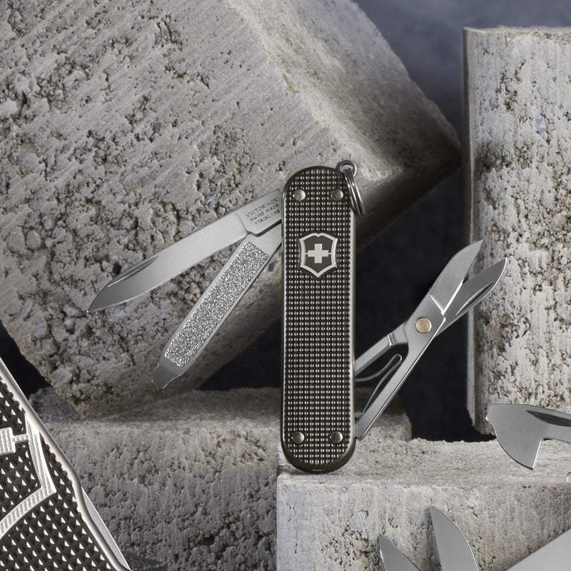 Victorinox Classic SD Alox 58mm Limited Edition 2022, Thunder Gray, Sw