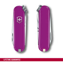 Victorinox Swiss Army Knife -SWISS CLASSICS - 7 Function, Multitool with a Pair of Scissors - Tasty Grape, 58 mm