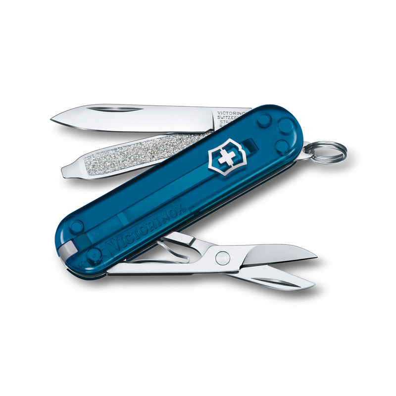 Victorinox Swiss Army Knife -SWISS CLASSICS - 7 Function, Multitool with a Pair of Scissors - Sky High, 58 mm