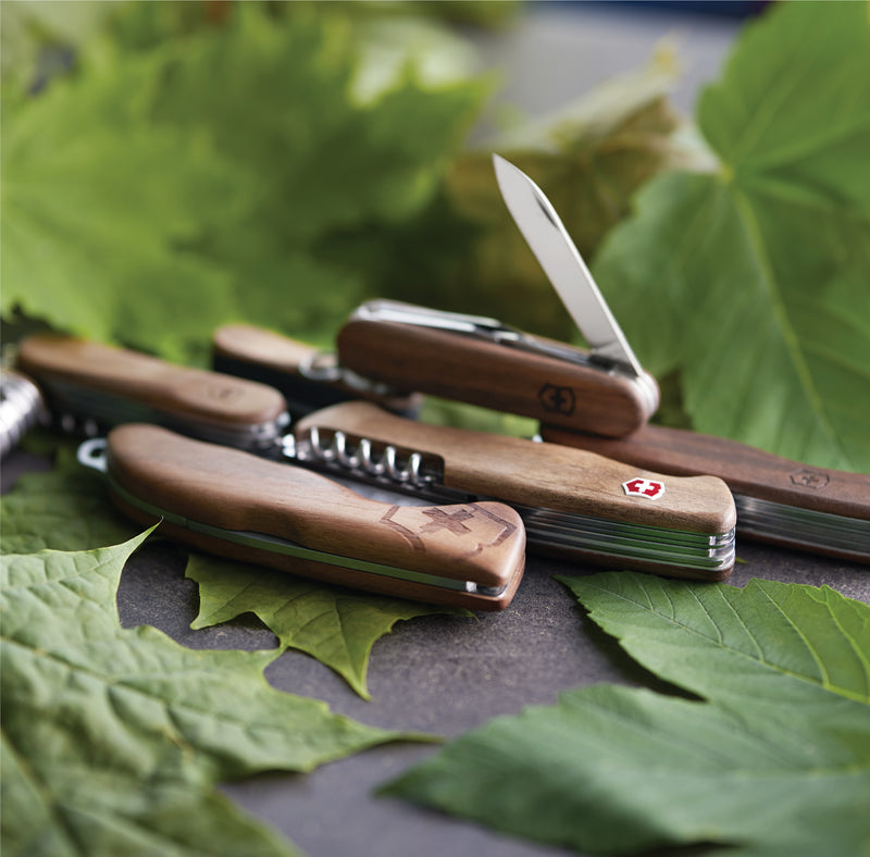 Evolution Wood 10 Victorinox Swiss Army Knife