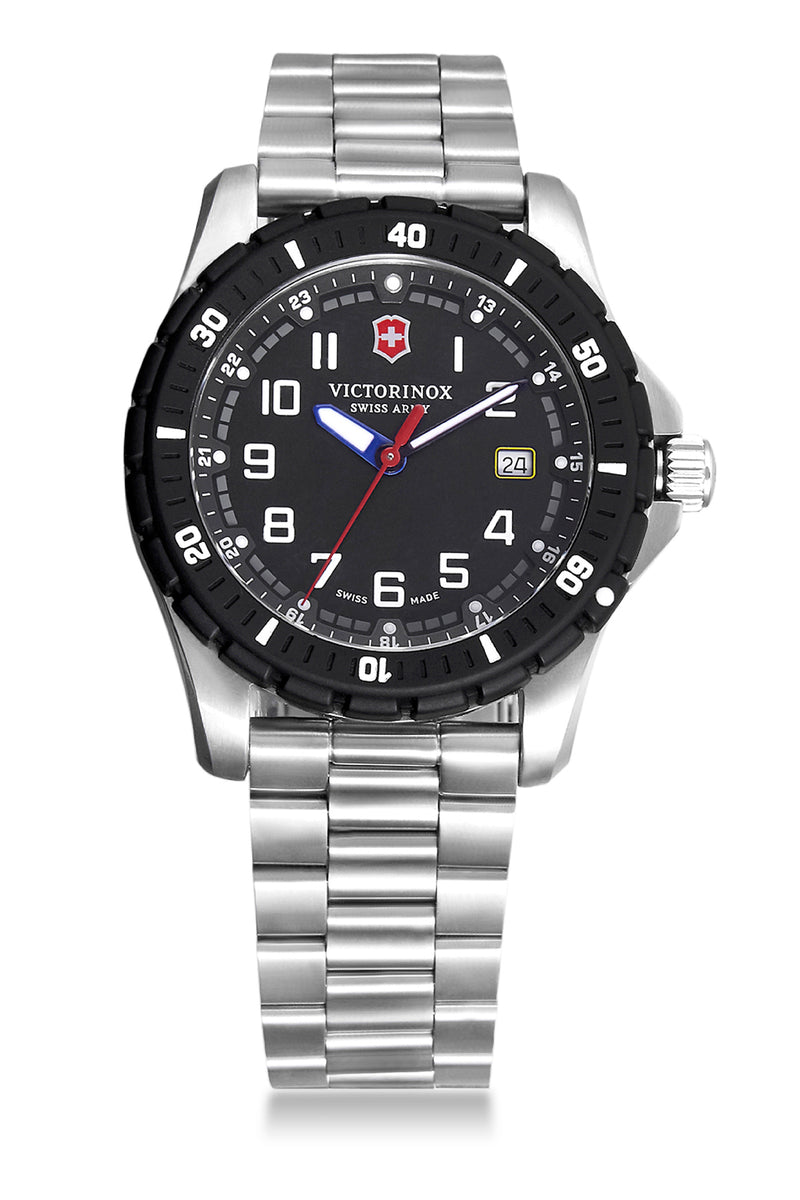 Victorinox, Swiss Made 43 MM Maverick Sport Watch for Men