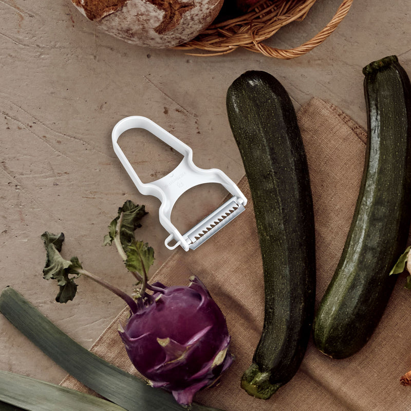 Victorinox, Multipurpose RAPID Peeler/ Vegetable SCRAPPER, Julienne Edge, White, Swiss Made