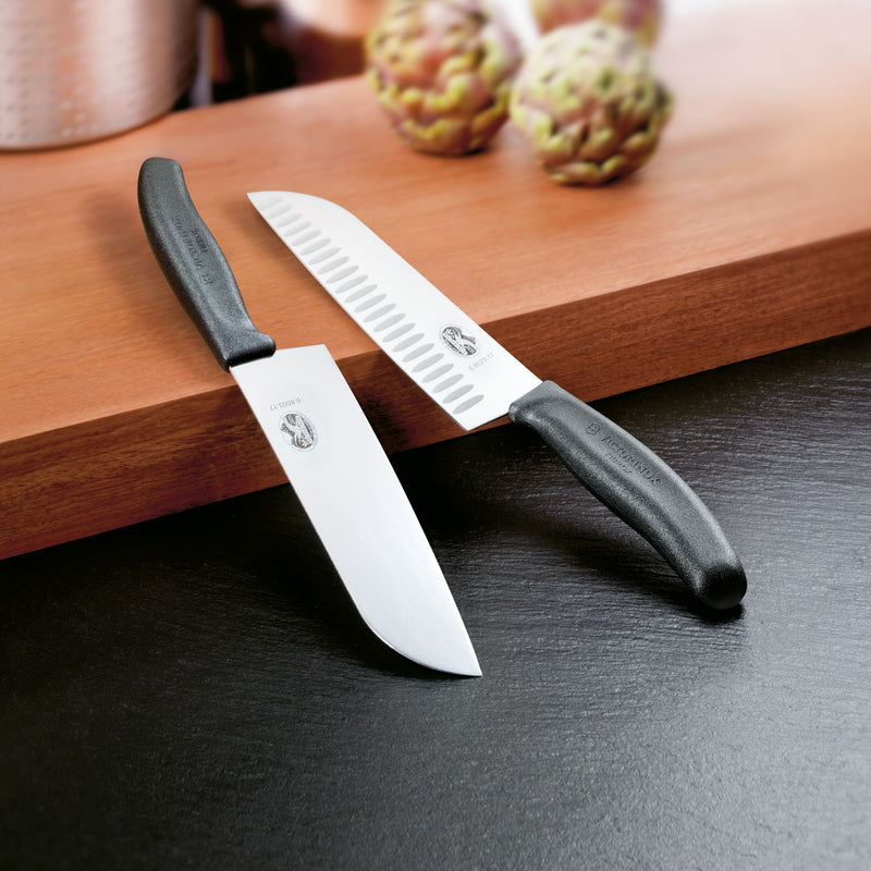 Victorinox Swiss Classic Stainless Steel Chef Knife, Stamped Santoku Knife,17 cm, Black, Swiss Made