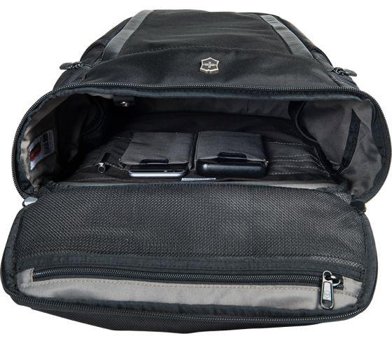 Victorinox Deluxe Altmont Professional Backpack Black