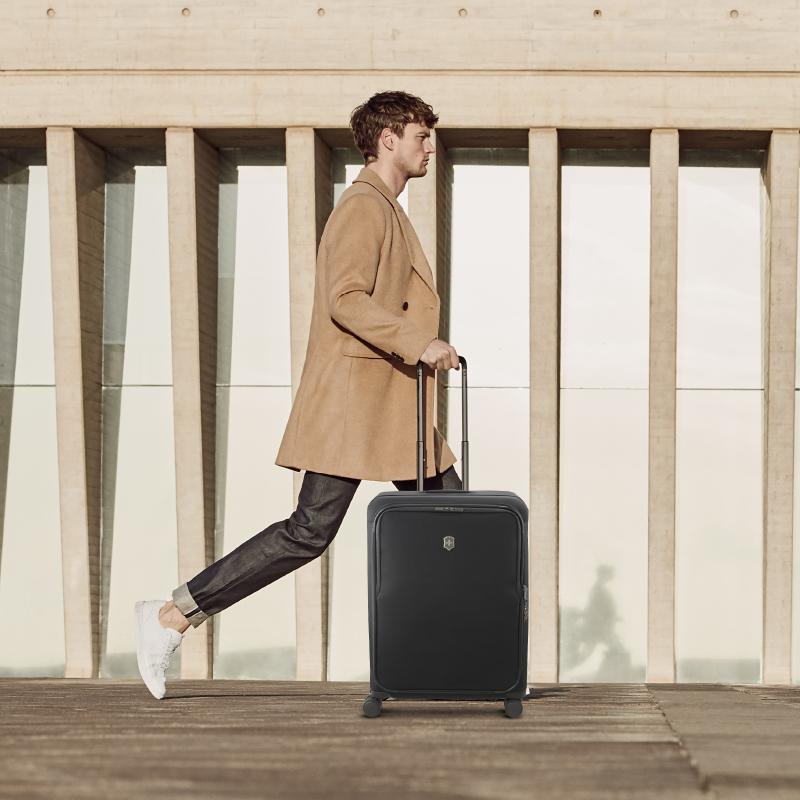 Victorinox Connex Softside Large Expandable Travel Trolley Suitcase Black