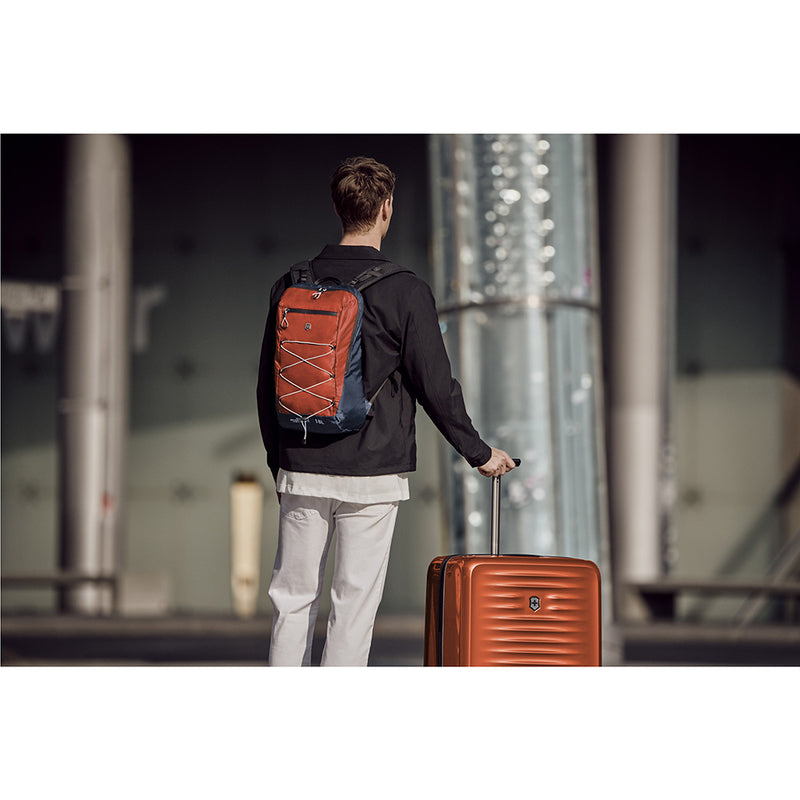 Victorinox Altmont Active Lightweight, Compact Backpack, Orange