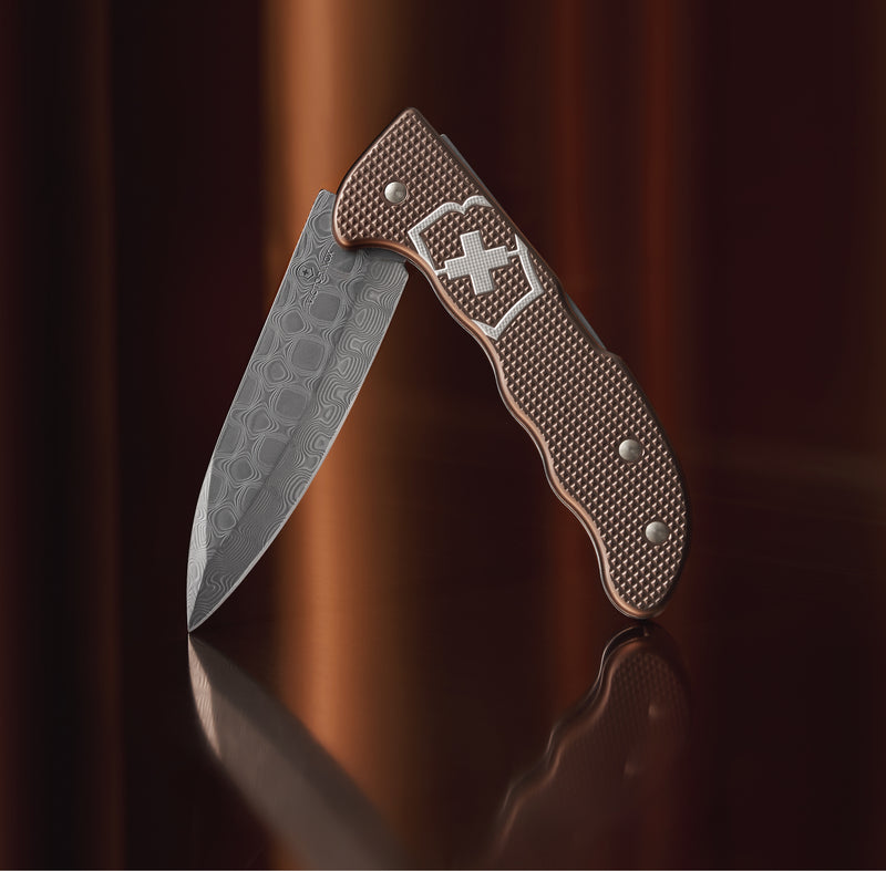 Victorinox Hunter Pro Alox Limited Edition 2020 for 6000 units Damast