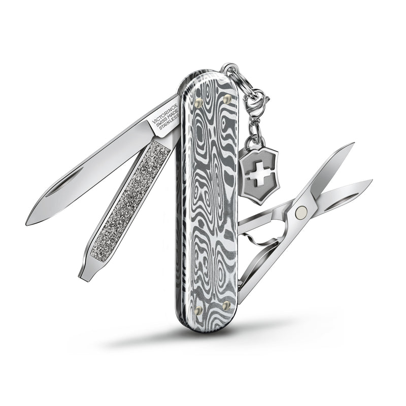 SWISS ARMY KNIFE VICTORINOX Classic SD with case 58 mm
